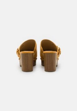 MICHAEL Michael Kors Rye - Clogs - Golden Rod 12 MICHAEL Michael Kors Rye - Clogs - Golden Rod -MICHAEL Michael Kors c87a52e97be9491b85c745885fece2ce