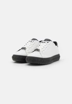 MICHAEL Michael Kors Grove Lace Up - Sneakers Laag - Black/Optic White 11 MICHAEL Michael Kors Grove Lace Up - Sneakers Laag - Black/Optic White -MICHAEL Michael Kors cb03dae54adb4c8f9baa03b56ce67044