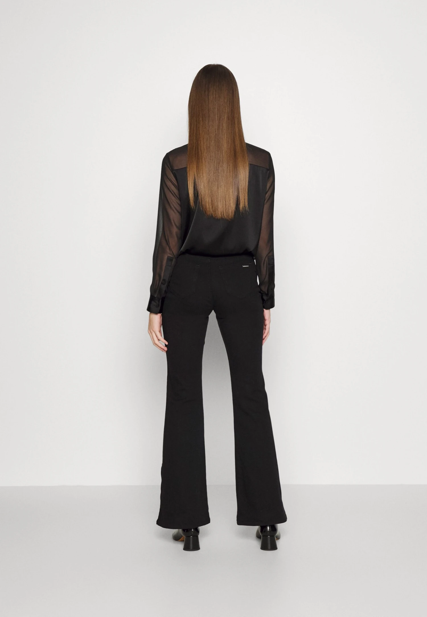 MICHAEL Michael Kors Selma Shank - Flared Jeans - Black 5 MICHAEL Michael Kors Selma Shank - Flared Jeans - Black - Afbeelding 3