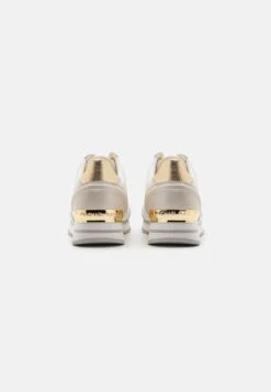 MICHAEL Michael Kors Billie Trainer - Sneakers Laag - Gold/Multi-Coloured 12 MICHAEL Michael Kors Billie Trainer - Sneakers Laag - Gold/Multi-Coloured -MICHAEL Michael Kors cc17cda208bd4193935350bd2638432d