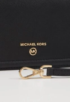 MICHAEL Michael Kors Jet Set Phone Xbody- Portemonnee - Black 10 MICHAEL Michael Kors Jet Set Phone Xbody- Portemonnee - Black -MICHAEL Michael Kors ce29aab84ff143c6a9a2aaf3da89fb3c