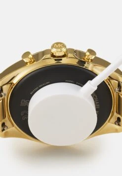 Gen 6 Smartwatch - Smartwatch - Gold-Coloured 10 Gen 6 Smartwatch - Smartwatch - Gold-Coloured -MICHAEL Michael Kors cf7002a4381641a991f6a2998c170b82