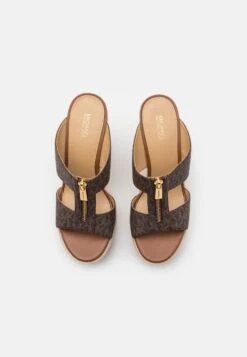 MICHAEL Michael Kors Bradley Mule - Muiltjes Met Hak - Brown 13 MICHAEL Michael Kors Bradley Mule - Muiltjes Met Hak - Brown -MICHAEL Michael Kors d12a3a7bba324910ade86b8b6c280f99