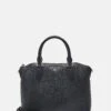 MICHAEL Michael Kors Sienna Satchel - Handtas - Black 1 MICHAEL Michael Kors Sienna Satchel - Handtas - Black -MICHAEL Michael Kors d96908adf3b1424b94ac900adf377b9d