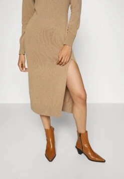 MICHAEL Michael Kors Easy Slit Midi - Jurk - Cafe 15 MICHAEL Michael Kors Easy Slit Midi - Jurk - Cafe -MICHAEL Michael Kors dbc0d05740a44a15be389b7f9f6a654c