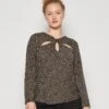 MICHAEL Michael Kors Giraffe Twist Keyhole- Longsleeve - Khaki 2 MICHAEL Michael Kors Giraffe Twist Keyhole- Longsleeve - Khaki -MICHAEL Michael Kors dd6a2baa68d64376bf436da84da367ba