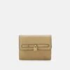 MICHAEL Michael Kors Hamilton Legacy Flap Card Case - Portemonnee - Camel 2 MICHAEL Michael Kors Hamilton Legacy Flap Card Case - Portemonnee - Camel -MICHAEL Michael Kors dd7dfc7ff6174df7a316ef08c7f56b88