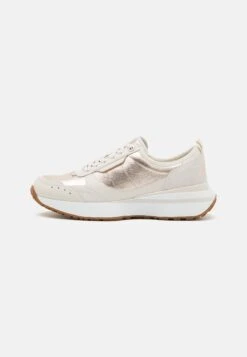 MICHAEL Michael Kors Flynn Trainer - Sneakers Laag - Cream 10 MICHAEL Michael Kors Flynn Trainer - Sneakers Laag - Cream -MICHAEL Michael Kors df71f542489741f6a9c09bd08a8d590f