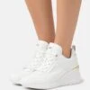 MICHAEL Michael Kors Georgie Trainer - Sneakers Laag - Optic White 1 MICHAEL Michael Kors Georgie Trainer - Sneakers Laag - Optic White -MICHAEL Michael Kors e0f55460b7334259a90c27330db9188f
