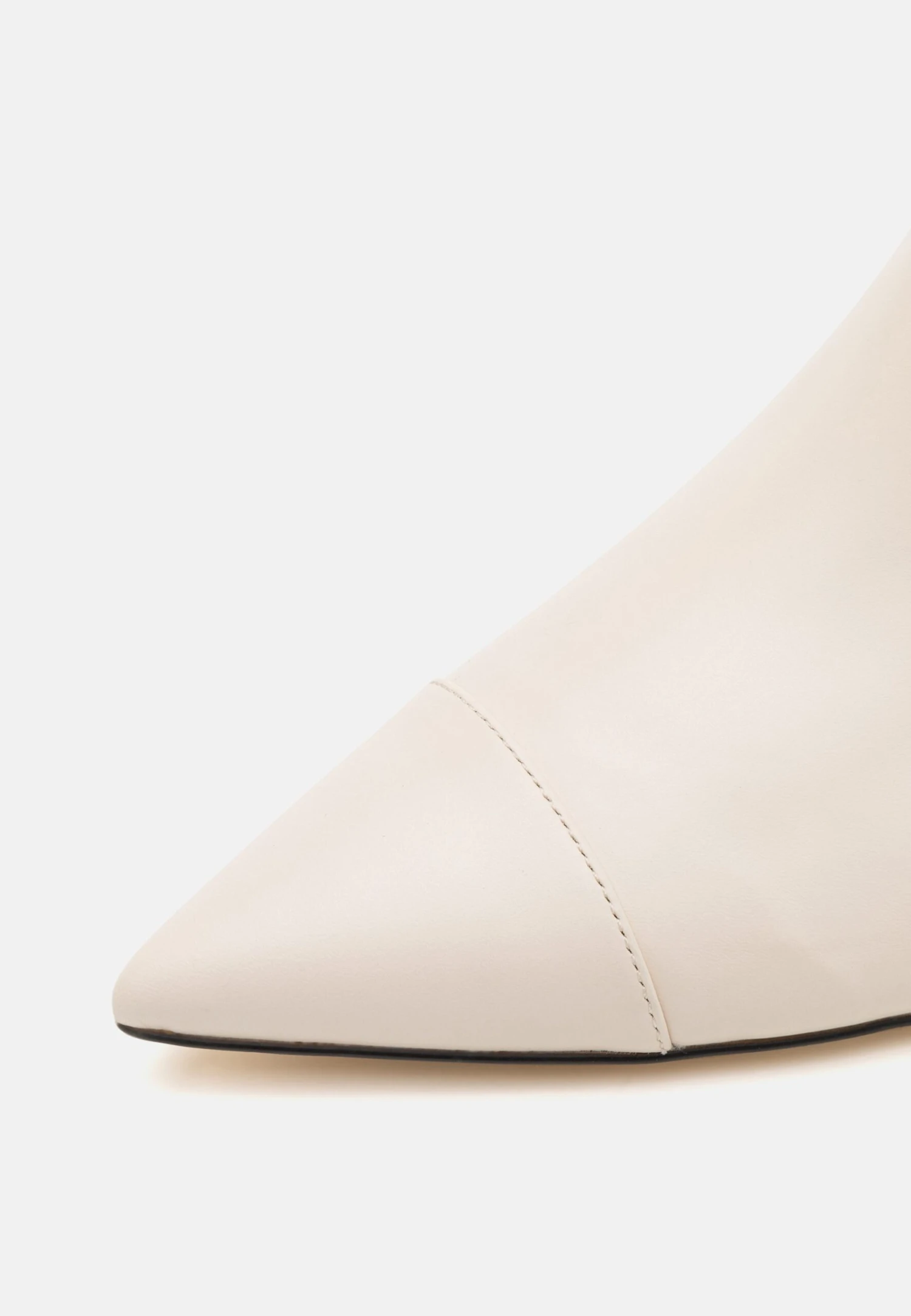 MICHAEL Michael Kors Kadence Kitten - Korte Laarzen - Light Cream 9 MICHAEL Michael Kors Kadence Kitten - Korte Laarzen - Light Cream - Afbeelding 7