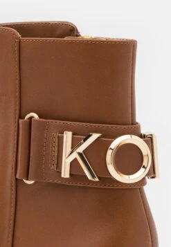 MICHAEL Michael Kors Madelyn Bootie - Korte Laarzen - Luggage 15 MICHAEL Michael Kors Madelyn Bootie - Korte Laarzen - Luggage -MICHAEL Michael Kors e409f32230df4844966b08d7fc7a9aaa