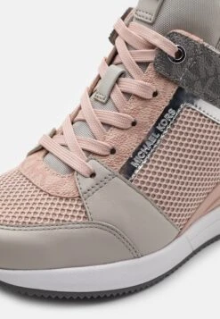 MICHAEL Michael Kors Georgie Trainer - Sneakers Laag - Soft Pink/Multi-Coloured 15 MICHAEL Michael Kors Georgie Trainer - Sneakers Laag - Soft Pink/Multi-Coloured -MICHAEL Michael Kors e43bc66f03b34a69ba8503f52930c158