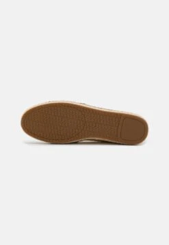 MICHAEL Michael Kors Kendrick Slip On - Espadrilles - Pale Gold -MICHAEL Michael Kors e6fd637cff8a471aa8213734f35e100c