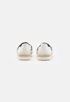 MICHAEL Michael Kors Vicky- Espadrilles - Optic White 12 MICHAEL Michael Kors Vicky- Espadrilles - Optic White -MICHAEL Michael Kors e89cc81b80a444fb97f44b50d98ce178