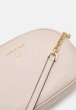MICHAEL Michael Kors Jet Oval Xbody - Schoudertas - Soft Pink 10 MICHAEL Michael Kors Jet Oval Xbody - Schoudertas - Soft Pink -MICHAEL Michael Kors eab5b66bdea64f3a94ee421a4ebfdf8f