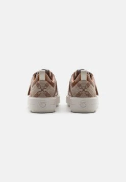 MICHAEL Michael Kors Emmett Strap Lace Up - Sneakers Laag - Tan 12 MICHAEL Michael Kors Emmett Strap Lace Up - Sneakers Laag - Tan -MICHAEL Michael Kors ec4c009d116e48b1ba3b51e1aa711551