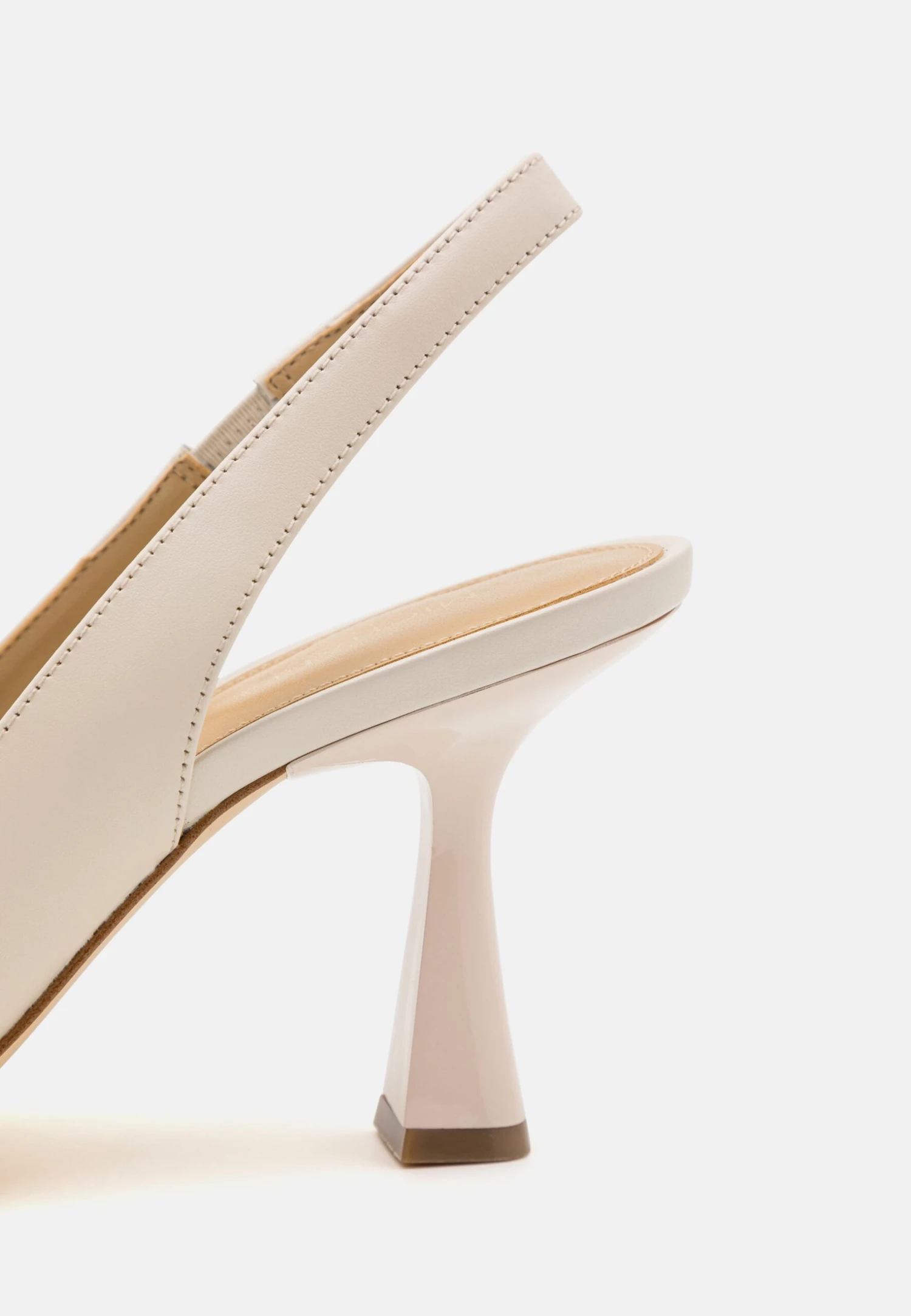 MICHAEL Michael Kors Chelsea Sling - Hoge Hakken - Light Cream 9 MICHAEL Michael Kors Chelsea Sling - Hoge Hakken - Light Cream - Afbeelding 7