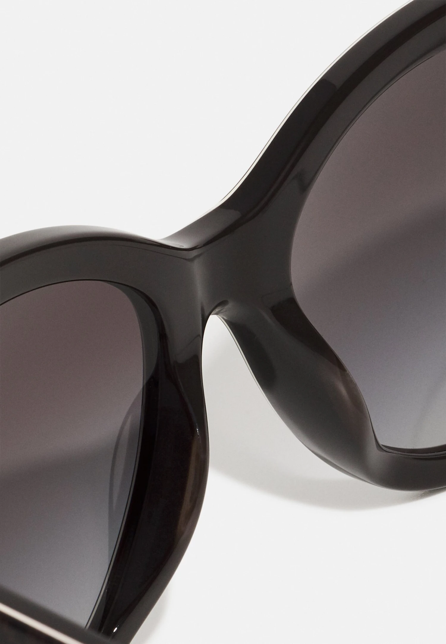 Michael Kors Makena - Zonnebril - Chocolate 5 Michael Kors Makena - Zonnebril - Chocolate - Afbeelding 3