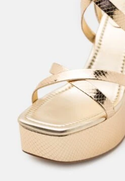 MICHAEL Michael Kors Paola Platform - Sandalen Met Plateauzool - Gold-Coloured 15 MICHAEL Michael Kors Paola Platform - Sandalen Met Plateauzool - Gold-Coloured -MICHAEL Michael Kors f98122fd31864839a872e2d128fa9cd7