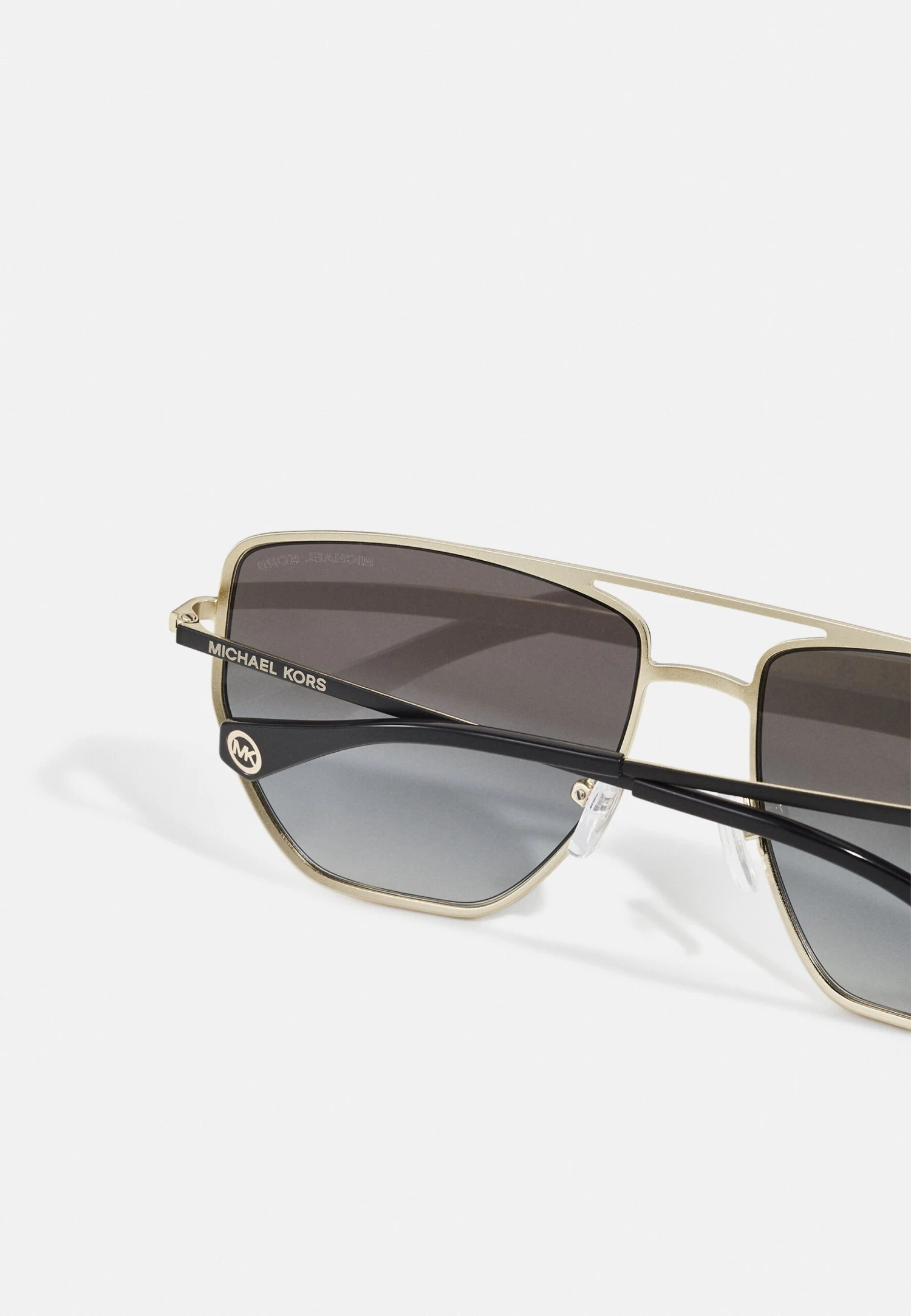 Michael Kors Paros - Zonnebril - Black Light Gold Gradient 5 Michael Kors Paros - Zonnebril - Black Light Gold Gradient - Afbeelding 3